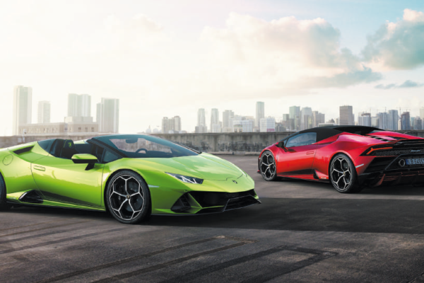 Aventador, Huracán e Urus. Alcune versioni dei tre modelli delle supersportive Lamborghini.