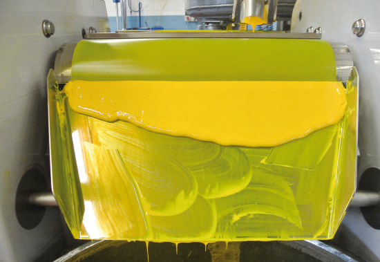 Dettagli dalla produzione: i
27000 m2 dello stabilimento di Colorgraf sono dedicati alla produzione delle due linee di inchiostri,convenzionali e UV.
