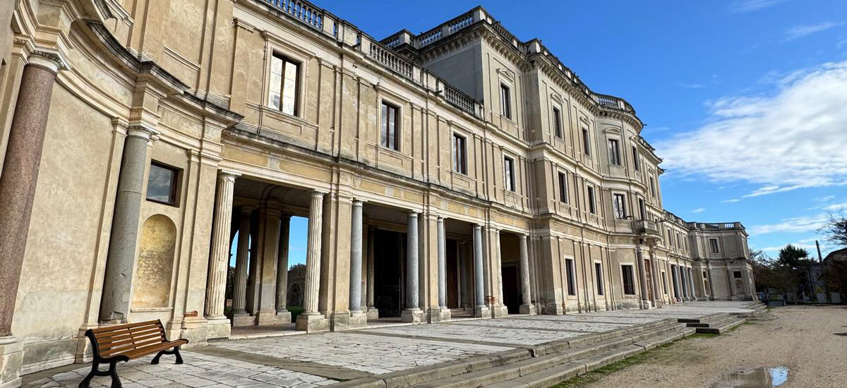 Dietro le quinte delle superfici: il design vince se la filiera fa rete